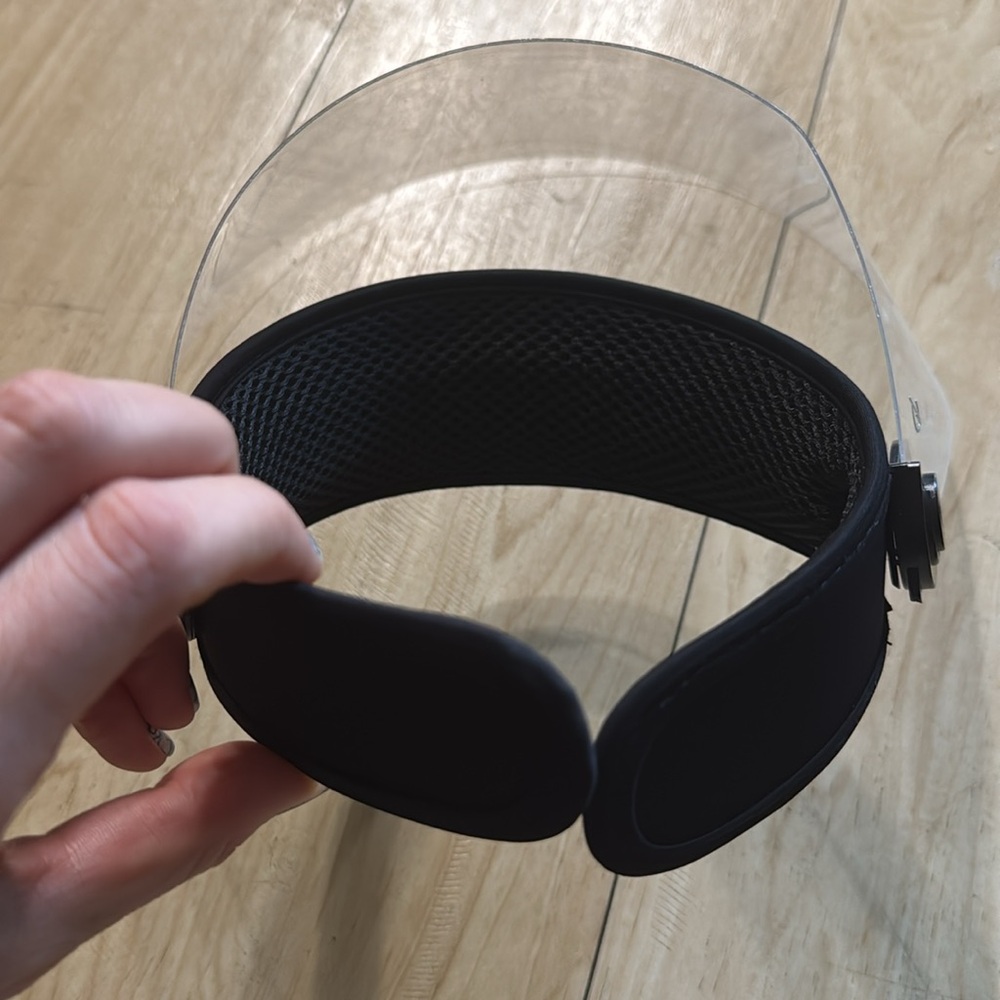 SPF visor/mask - Picture 4 of 4